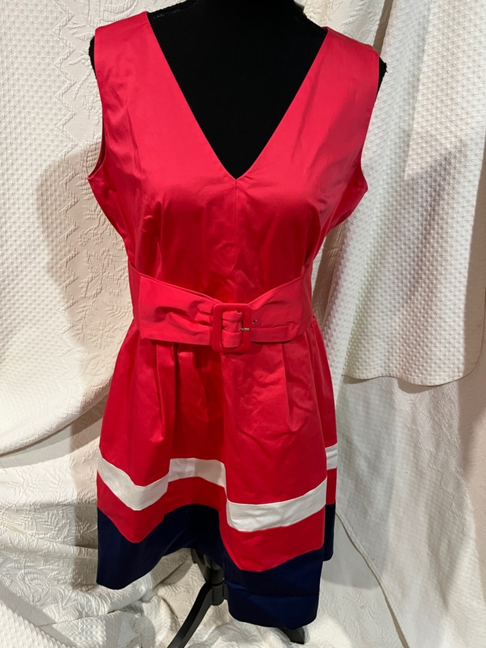 kate spade Red, White & Navy Belted V-Neck Sleeveless Dress